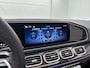 Mercedes-Benz GLE AMG 53 Hybrid 4MATIC+ Night Edition Premium Plus | Winterpakket | Sierelementen AMG Carbon | Trekhaak | Treeplanken | Sluitbekrachtiging  | Rijassistentiepakket | Remklauwen in rood | 22 inch AMG velgen | 360°-camera | Stoelventilatie voor |