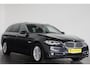 BMW 5-Serie Touring 520i Luxury Edition / Panorama / Leder / LED / Memory