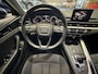 Audi A4 AVANT 35 TDI SPORTLINE S BLACK EDITION AUTOMAAT NAVIGATIE CRUISE CONTROL BLUETOOTH TELEFOON MEDIA VOORBEREIDING DODEHOEKSENSOREN ACHTERUITRIJCAMERA ZEER MOOI !! Brgl