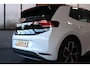 Volkswagen ID.3 Pro S 77 kWh| Keyless | Massagefunctie | 19" LM Velgen | Wit/Zwart | Sfeerverlichting