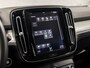 Volvo XC40 1.5 T5 Recharge Inscription Automaat 262Pk (APPLE CARPLAY, GROOT NAVI, CAMERA, LM VELGEN, SPORTSTOELEN, NIEUWE APK, NIEUWSTAAT)