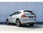 Volvo XC60 T6 Plug-in hybrid AWD Plus Bright | Long Range | Parkeerverwarming | Panoramadak | Lederen bekleding | Elektr. verst. stoelen |