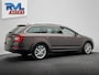 Skoda Octavia Combi 1.4 TSI Greentech Elegance Automaat * Origineel Nederlands * Panorama-dak Navigatie Climate-control