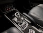 Mitsubishi Outlander 2.0 PHEV Deluxe 240Pk Automaat (SCHUIFDAK, NAVIGATIE, STUUR/STOELVERWARMING, LEDER, 360 CAMERA, ADAPTIVE CRUISE, GETINT GLAS, NIEUWSTAAT)