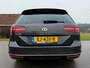 Volkswagen Passat Variant 1.4 TSI Highline Business R-Line Automaat / Leder / Apple CarPlay/Android Auto / 18" Velgen / PDC / LED