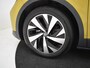 Volkswagen ID.4 First 77 kWh 204pk | Navigatie | Adaptief cruise control | Parkeersensoren v+a | App connect | Stoelverwarming  | Camera achter | Privacy glass | 20"LMV