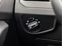 Volkswagen Touran 1.4 TSI Highline 7 Persoons 150Pk Automaat (APPLE CARPLAY, GROOT NAVI, CLIMATE, STOELVERWARMING, SPORTSTOELEN, PARKEERSENSOREN, ADAPTIVE CRUISE, TREKHAAK, NIEUWSTAAT)