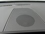 Volvo XC60 2.0 T8 Plug-in hybrid AWD Ultra Black Edition | Facelift | Adaptieve Cruise Control | Panoramadak | Head-Up Display | Harman Kardon Audio | Stoel-/Stuurverwarming | 360° Parkeercamera | Dodehoek Detectie |