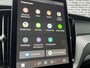 Volvo XC60 2.0 T8 Plug-in hybrid AWD Ultra Black Edition | Facelift | Adaptieve Cruise Control | Panoramadak | Head-Up Display | Harman Kardon Audio | Stoel-/Stuurverwarming | 360° Parkeercamera | Dodehoek Detectie |