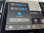 Volvo XC60 2.0 T8 Plug-in hybrid AWD Ultra Black Edition | Facelift | Adaptieve Cruise Control | Panoramadak | Head-Up Display | Harman Kardon Audio | Stoel-/Stuurverwarming | 360° Parkeercamera | Dodehoek Detectie |