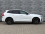 Volvo XC60 2.0 T8 Plug-in hybrid AWD Ultra Black Edition | Adaptieve Cruise Control | Panoramadak | Head-Up Display | Harman Kardon Audio | Stoel-/Stuurverwarming | 360° Parkeercamera | Dodehoek Detectie |