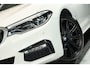 BMW 5-Serie 530e M Sport / HUD / ACC / LIVE COCKPIT / DEALER SERVICE / STOELVERW