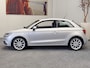 Audi A1 1.2 TFSI ATTRACTION PRO LINE AIRCO CRUISE CONTROL MEDIA VOORBEREIDING ELEKTRISCHE RAMEN VOOR ZEER MOOI !! Brgl