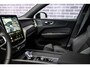 Volvo XC60 2.0 T8 Plug-in hybrid AWD Ultra Black Edition | Adaptieve Cruise Control | Panoramadak | Head-Up Display | Harman Kardon Audio | Stoel-/Stuurverwarming | 360° Parkeercamera | Dodehoek Detectie |