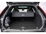 Volvo XC60 2.0 T8 Plug-in hybrid AWD Ultra Black Edition | Facelift | Adaptieve Cruise Control | Panoramadak | Head-Up Display | Harman Kardon Audio | Stoel-/Stuurverwarming | 360° Parkeercamera | Dodehoek Detectie |
