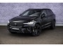 Volvo XC60 2.0 T8 Plug-in hybrid AWD Ultra Black Edition | Facelift | Adaptieve Cruise Control | Panoramadak | Head-Up Display | Harman Kardon Audio | Stoel-/Stuurverwarming | 360° Parkeercamera | Dodehoek Detectie |