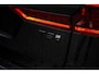 Volvo XC60 2.0 T8 Plug-in hybrid AWD Ultra Black Edition | Facelift | Adaptieve Cruise Control | Panoramadak | Head-Up Display | Harman Kardon Audio | Stoel-/Stuurverwarming | 360° Parkeercamera | Dodehoek Detectie |