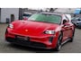 Porsche Taycan Sport Turismo GTS 93 kWh | Luchtvering / LIFT | Bose surround sound | Panorama | Luxe Leder / Alcantara | Sfeerverl