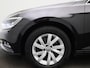 Volkswagen Passat Variant 2.0 TDI Comfortline Business 150 PK | Automaat | Navigatie | Panoramadak | Apple Carplay | Android Auto | Adaptive Cruise Control | LED | Lichtmetalen velgen | Parkeersensoren |