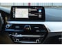 BMW 5-Serie Touring 530e Business Edition Plus O.a: PDC, Camera, Stoelverw, ACC, Carplay, Etc. All-in prijs!