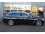 BMW 5-Serie Touring 530e Business Edition Plus O.a: PDC, Camera, Stoelverw, ACC, Carplay, Etc. All-in prijs!