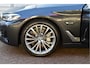 BMW 5-Serie Touring 530e Business Edition Plus O.a: PDC, Camera, Stoelverw, ACC, Carplay, Etc. All-in prijs!