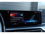 BMW 3-Serie Touring 330e | Panoramadak | M Schaalstoelen | H+K | HUD | Adaptieve cruise Control | LED |