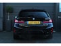 BMW 3-Serie Touring 330e | Panoramadak | M Schaalstoelen | H+K | HUD | Adaptieve cruise Control | LED | 19 Inch