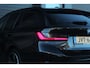 BMW 3-Serie Touring 330e | Panoramadak | M Schaalstoelen | H+K | HUD | Adaptieve cruise Control | LED |