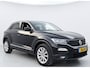 Volkswagen T-Roc 1.5 TSI 150PK DSG BUSINESS CARPLAY/NAVI/PDC