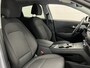 Hyundai Kona Electric EV Pure 64 kWh APPLE / ANDROID NAVIGATIE | PARKEERCAMERA | LONG RANGE