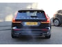 Volvo V60 2.0 B3 R-Design Automaat, Navigatie, Applecarpl./Andr. Auto, Climate/Cruise Control, Elektr. Stoelen, Dodehoek detectie, Luxe lederen bekleding, Elektr. Achterklep