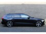 Volvo V60 2.0 B3 R-Design Automaat, Navigatie, Applecarpl./Andr. Auto, Climate/Cruise Control, Elektr. Stoelen, Dodehoek detectie, Luxe lederen bekleding, Elektr. Achterklep