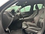 Volvo S60 2.0 B4 R-Design / Trekhaak / Elek. verstelbare bestuurdersstoel / Stoel+stuur verwarming / Harman Kardon / Camera Achter / Carplay / BLIS /