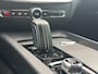 Volvo S60 2.0 B4 R-Design / Trekhaak / Elek. verstelbare bestuurdersstoel / Stoel+stuur verwarming / Harman Kardon / Camera Achter / Carplay / BLIS /