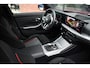 BMW 3-Serie Touring 330e M-Sport LCI-2 Pano Trekh 360 HUD El-zetels