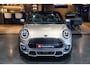 MINI John Cooper Works Mini Cabrio 1.5 Chili JCW Aerodynamica pakket, Sportstoelen Leder Carbon Black, Navigatie systeem, Keyless Go, DAB, Led, LC Display, Always open pakket, Licht pakket, Opberg pakket, Color-Line Carbon Black, Exitement pakket, Lmv 17''
