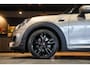 MINI John Cooper Works Mini Cabrio 1.5 Chili JCW Aerodynamica pakket, Sportstoelen Leder Carbon Black, Navigatie systeem, Keyless Go, DAB, Led, LC Display, Always open pakket, Licht pakket, Opberg pakket, Color-Line Carbon Black, Exitement pakket, Lmv 17''