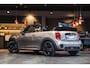 MINI John Cooper Works Mini Cabrio 1.5 Chili JCW Aerodynamica pakket, Sportstoelen Leder Carbon Black, Navigatie systeem, Keyless Go, DAB, Led, LC Display, Always open pakket, Licht pakket, Opberg pakket, Color-Line Carbon Black, Exitement pakket, Lmv 17''