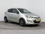 Hyundai i20 1.2i GO! | AIRCO | BLEUTOOTH | CRUISE | RADIO CD | ELEKTRISCHE RAMEN | PDC | 15'' LM VELGEN | PRIVACY GLASS | CENTRALE DEURVERGRENDELING OP AFSTANDBEDIENING |