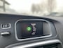 Volvo V40 T4 Business Sport | Stoelverwarming| Visual Park Assist | Panoramadak |