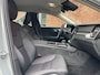 Volvo V60 T6 Plug-in hybrid AWD Core | Verwarmbare voorstoelen | Verwarmbaar stuurwiel | Verwarmbare achterbank | Premium audio by Harman Kardon | Leren bekleding | Rondom zicht camera | 19 inch Lichtmetalen velgen | Alarmklasse 3