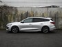 Ford Focus Wagon ST Line X 1.0 EcoBoost Hybrid 125pk NAVI | ADAP. CRUISE | STOEL/STUURVERWARMING | CAMERA | B&O | USB