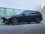 Volvo V60 2.0 T8 Plug-in hybrid AWD Plus Dark PHEV, Automaat, Polestar engineered optimalisation, Stoelverwarming, Stuurverwarming, Park assist voor- en achter, Parkeercamera, Extra getinte ramen, Harman Kardon audio