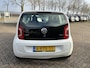 Volkswagen Up! 1.0 easy up! BlueMotion | Airconditioning | ABS | Radio/CD Mp3 | Parrot carkit | All-Season banden | VW-Dealer onderhouden |