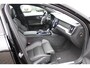 Volvo V60 T8 Plug-in hybrid AWD Ultra Perf. Ed. Dark | Sportstoelen | 19" Velgen