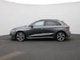 Audi A3 Sportback 45 TFSI e S edition Competition l Adaptive cruise control l Dodehoekdetectie l SONOS Premium 3D l Navigatie l Elektr. voorstoelen l Stoelverwarming l Trekhaak l Audi virtual cockpit plus l Alarm Klasse III l Optiekpakket zwart plus l