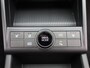 Hyundai Kona Electric Long Range Pure Edition 64.8 kWh | Stuurverwarming | Stoelverwarming | Achteruitrijcamera | 12,3-inch Multimediascherm met navigatie |