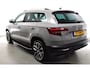 Skoda Karoq 116 pk DSG- Sportline- 19" -Privacyglas-ACC-Zeer nette auto! distributie vervangen, Carplay, Stoelverw,