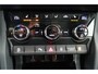 Skoda Karoq 116 pk DSG- Sportline- 19" -Privacyglas-ACC-Zeer nette auto! distributie vervangen, Carplay, Stoelverw,